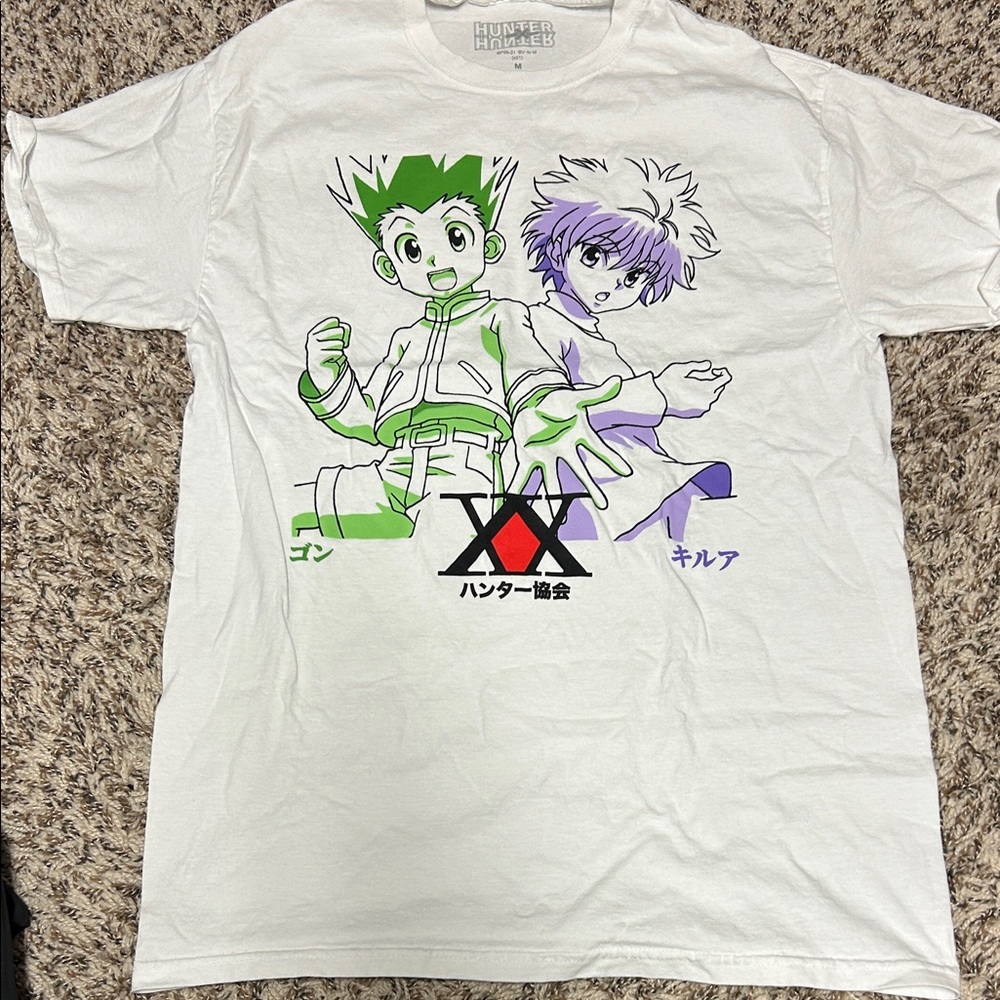 2/$10 Hunter Hunter tee - like new!